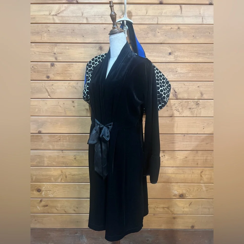Soma Intimates Black Velvet Robe / Overcoat XS — Satin Front Tie, Luxe Draping